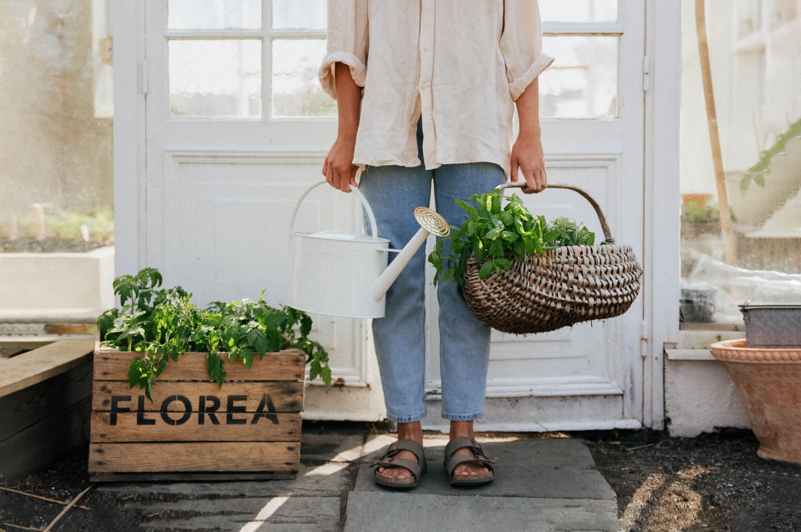 Gardening accessories